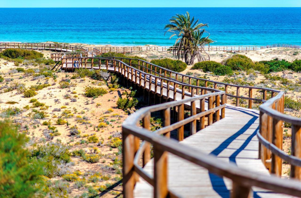 Stunning Sea Views At Just 270 M From The Beach 아레날레스 델 솔 외부 사진